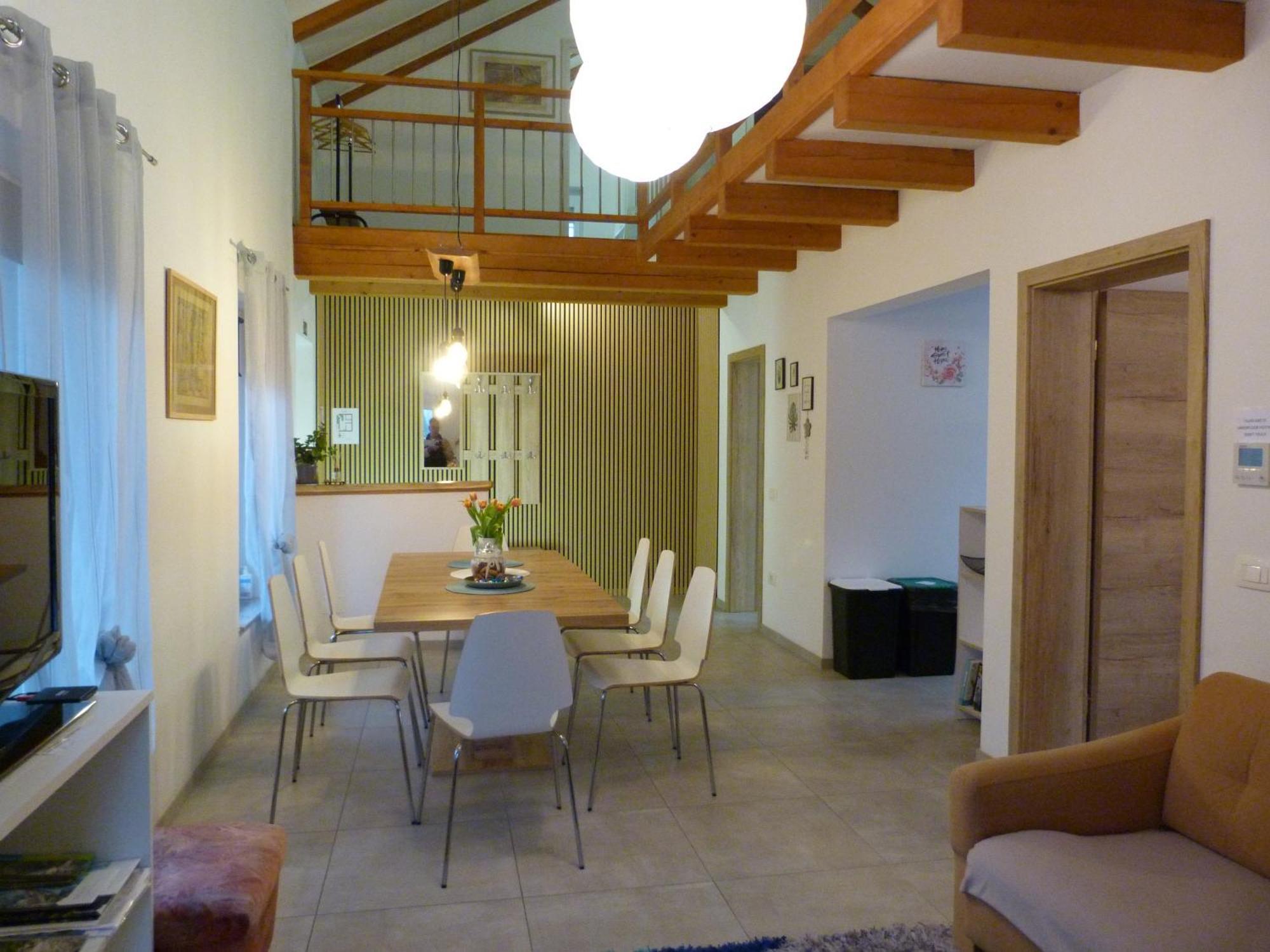 Hisasmihelka Apartment Kobarid Bagian luar foto