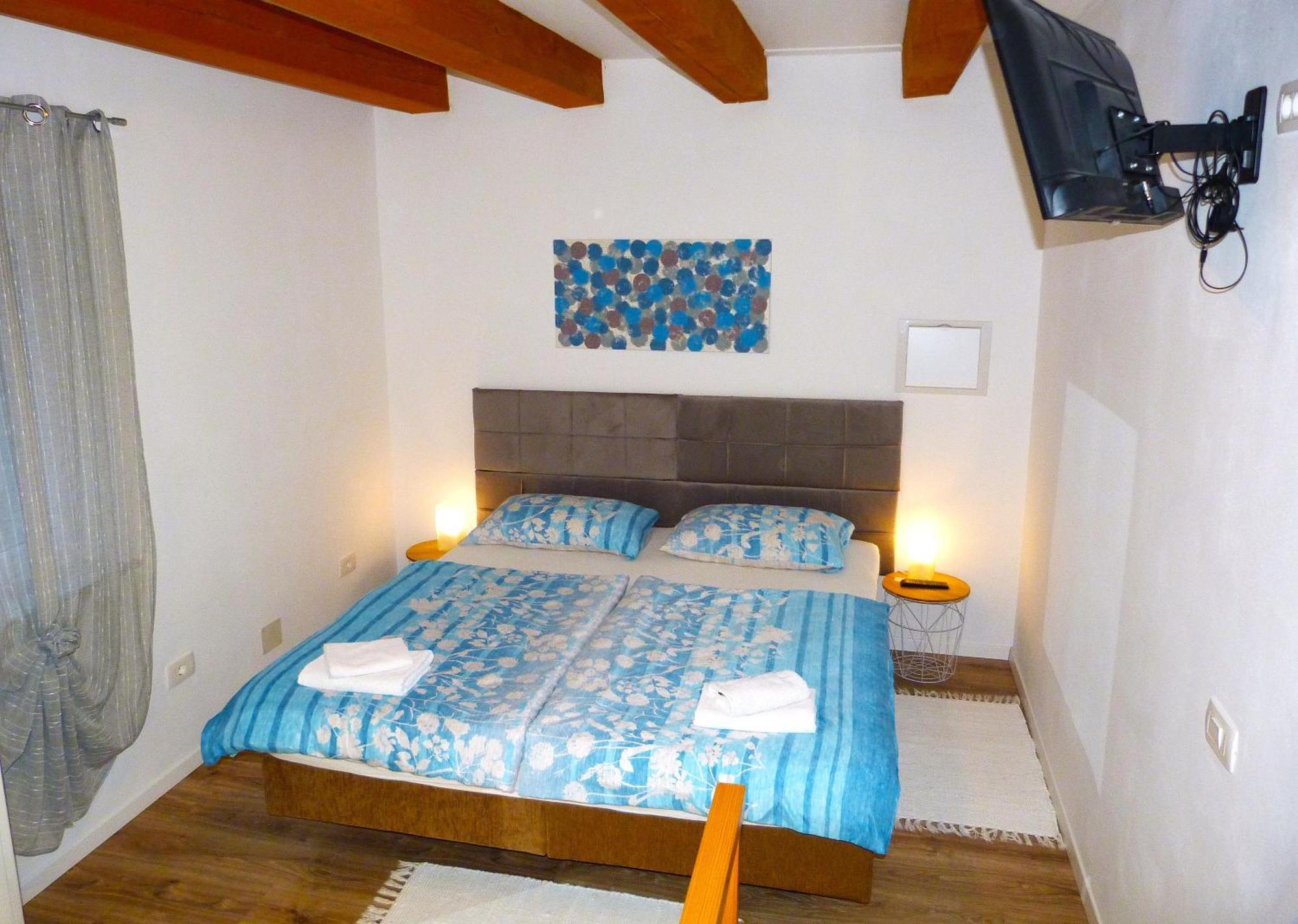 Hisasmihelka Apartment Kobarid Bagian luar foto